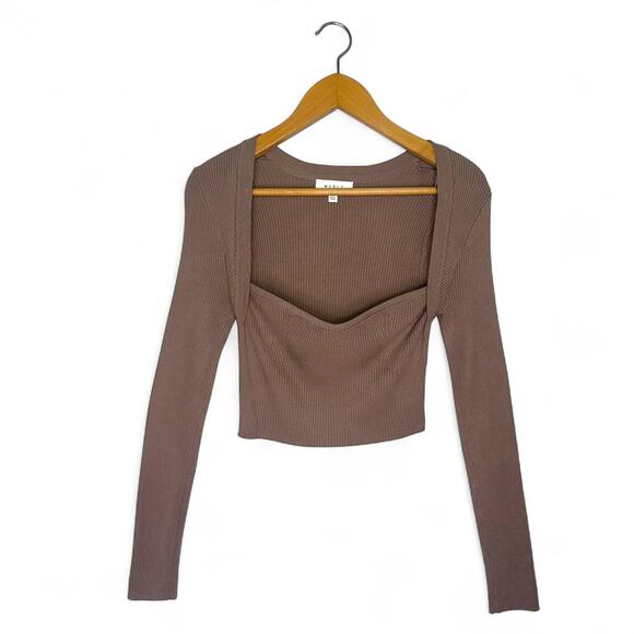 Mable Women's Sweetheart Cropped Sweater Size M Taupe Brown Long Sleeve Ribbed - Picture 1 of 8